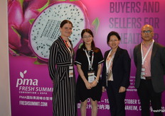 Anouk Sijmonsma - PMA, Leeann Lin, Mabel Zhuan en Tim - PMA China 